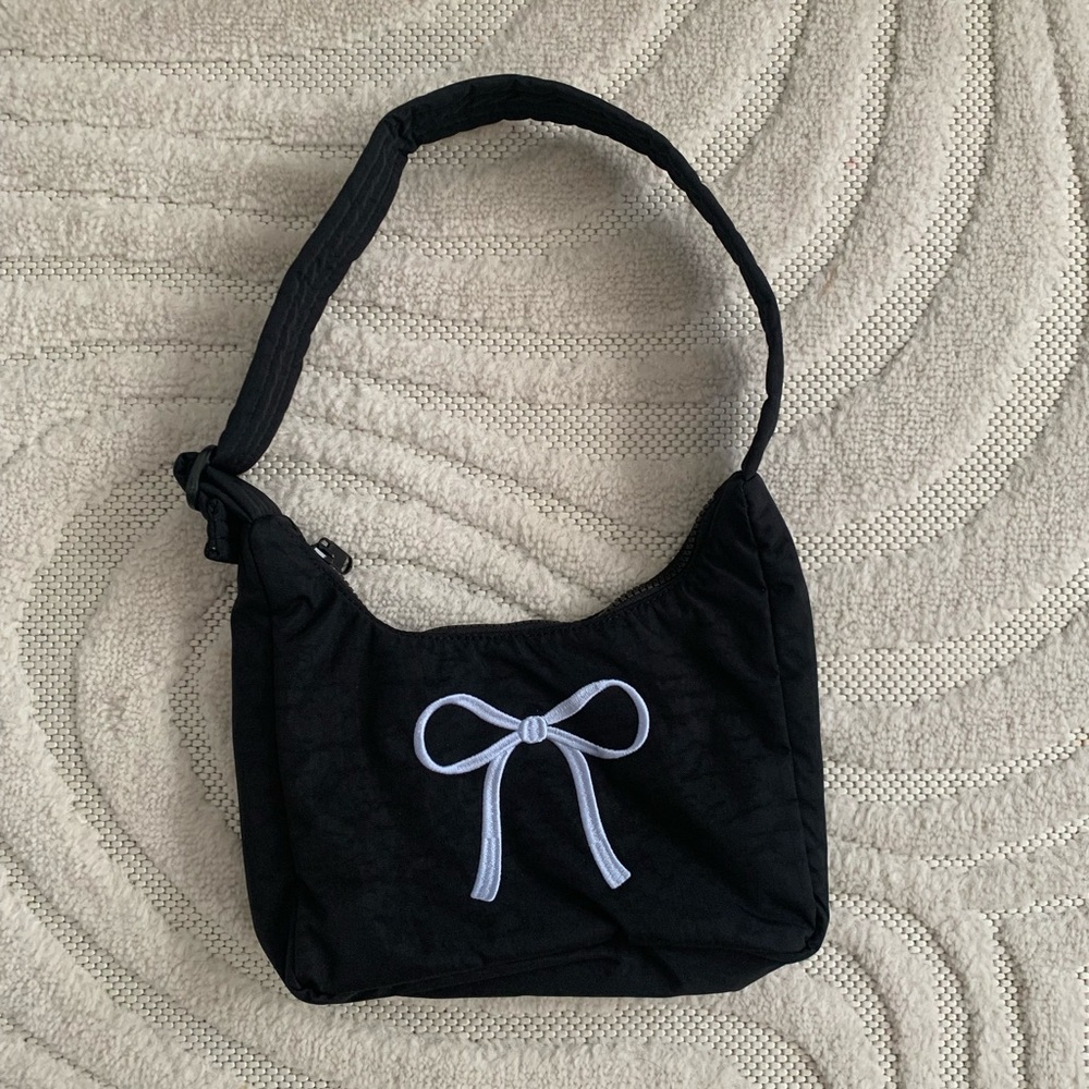 Urban x Baggu Bow Bag